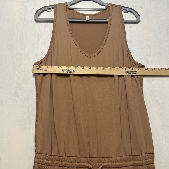 Wishlist Tan Sleeveless Jogger Jumpsuit Medium Stretch Waist Pockets - Picture 3 of 11